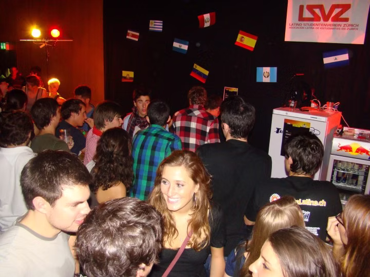 The LSVZ banner at a bar, marking the re-founding