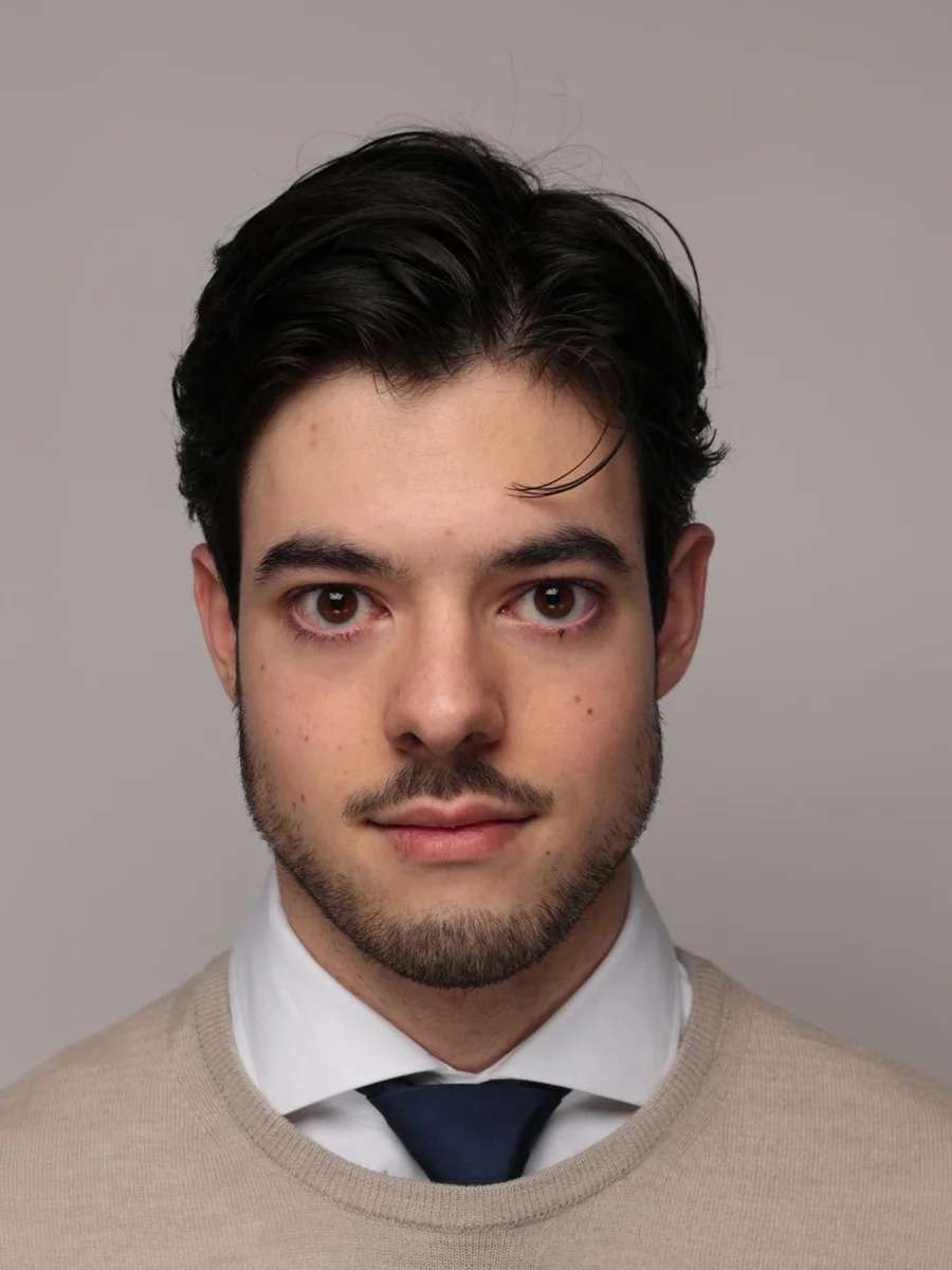 Retrato de Aram Vartanian